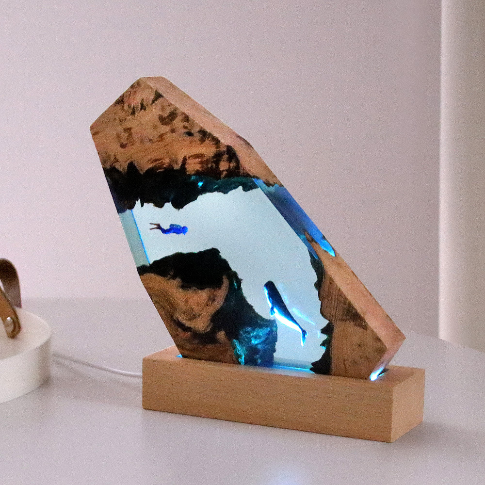 Resin Art Wedding Gift - 새로운 수중 동굴 고래 다이버 홈